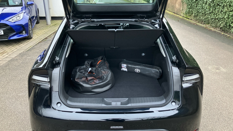 Toyota Prius 2.0 PHEV Design 5dr CVT Hatchback